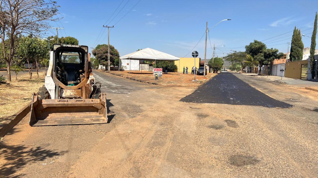 INÍCIO DO MAIOR PROGRAMA DE REPAVIMENTAÇÃO ASFÁLTICA DA HISTÓRIA