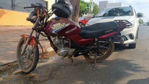 Jovem é preso por receptação e dirigir veículo sem habilitação em Caldas Novas