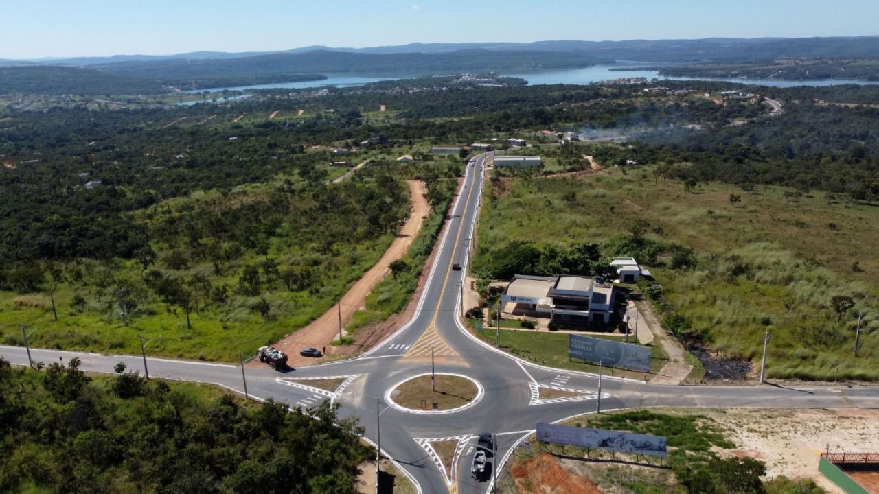 Caldas Novas renasce com Avenida Caminho do Lago refeita!