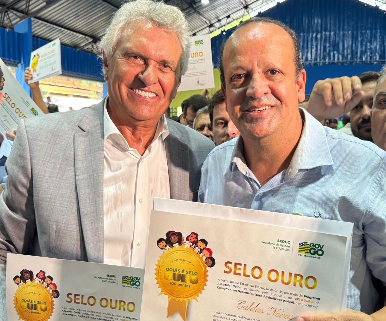 Caldas Novas ganha Selo Ouro Nacional do Compromisso com a Criança Alfabetizada