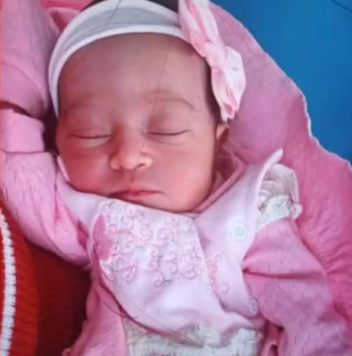 Corpo de bebê de 15 dias é encontrado escondido em casa; mãe havia inventado sequestro