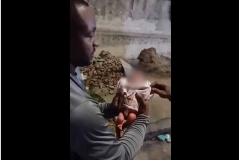 Garis encontram recém-nascida dentro de lata de lixo no Rio de Janeiro