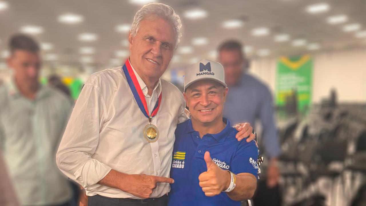 Mangão demonstra força ao levar  comitiva  para evento de Caíado na Bahia