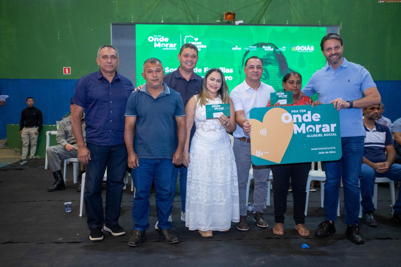 Joscilene Mangão retorna as atividades e participa de  sorteio de casas a custo zero em Novo Gama