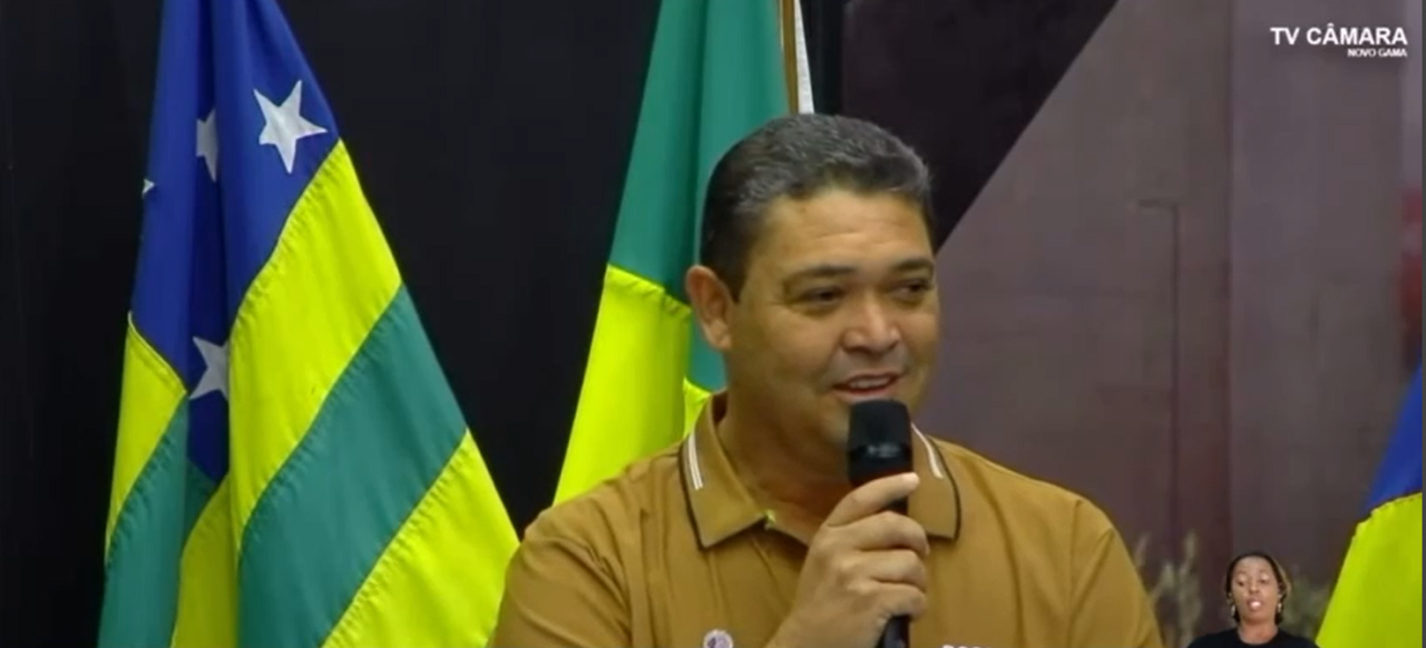 Vice-prefeito de Novo Gama, Akalanto, reage à cassação e afirma que continua no cargo