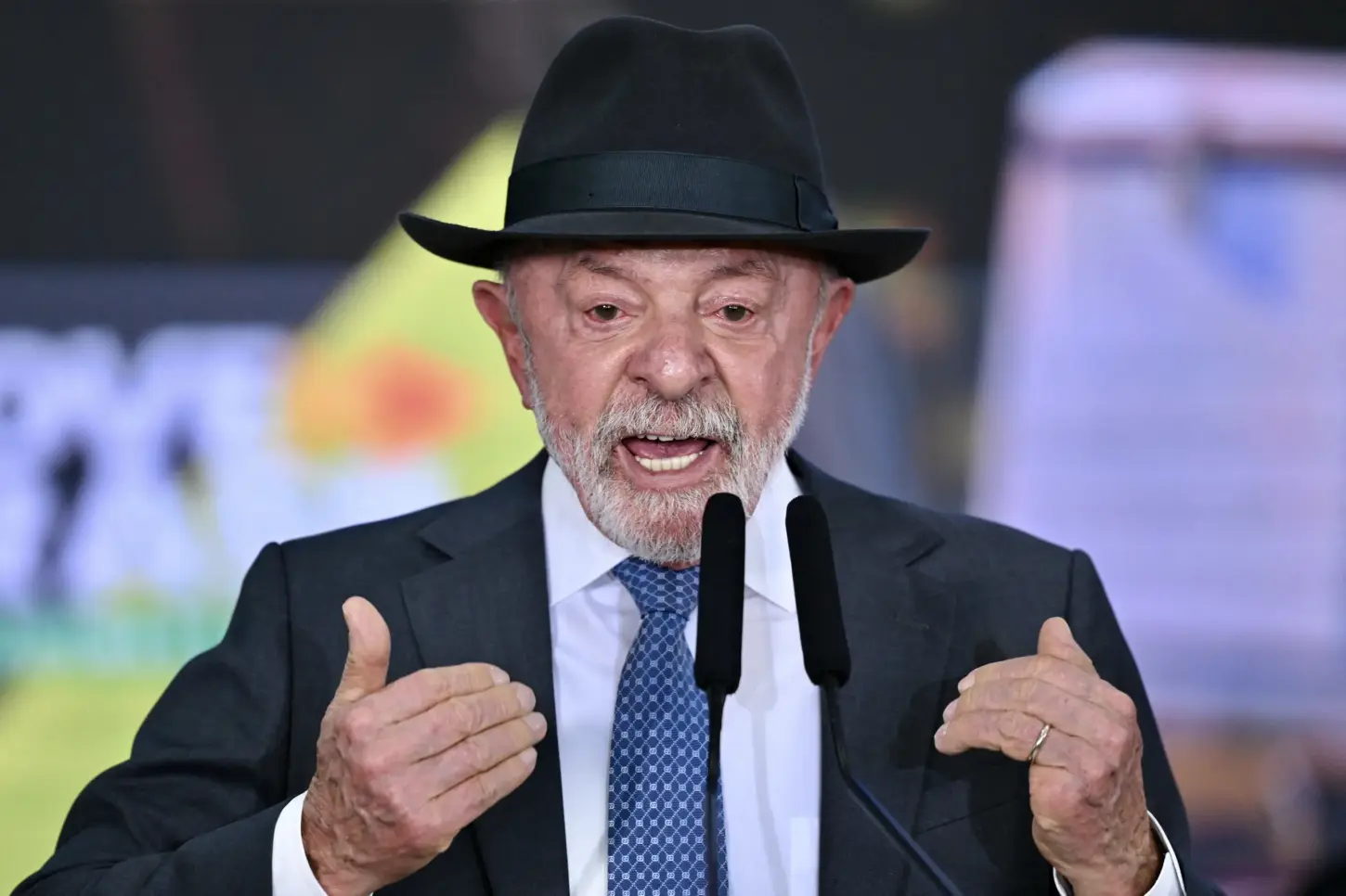 Déficit governo Lula chegou a R$ 144,1 bilhões, o equivalente a 1,08% do Produto Interno Bruto (PIB)