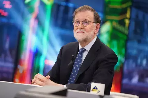 Jogadores da Espanha reagem a fala de ex primeiro ministro e defendem atletas da França contra comentário considerado racista