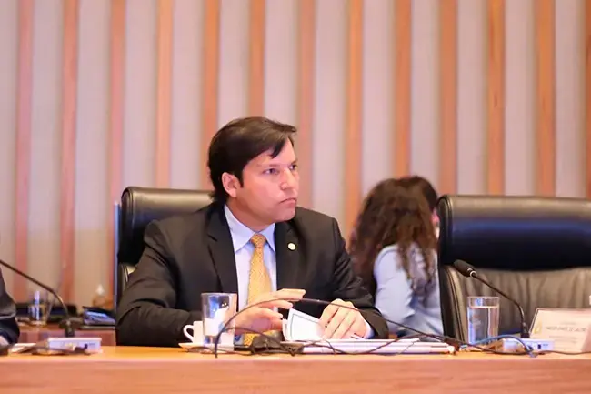 Robério Negreiros garante inclusão da duplicação da DF 457 na LDO e impulsiona antiga demanda da Ponte Alta