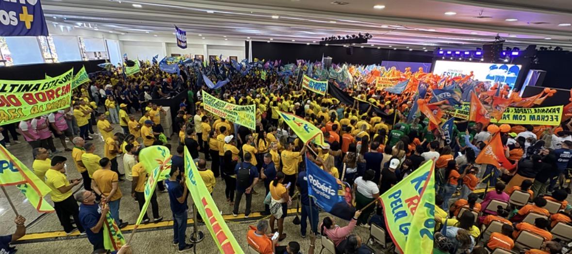 Público presente na convenção