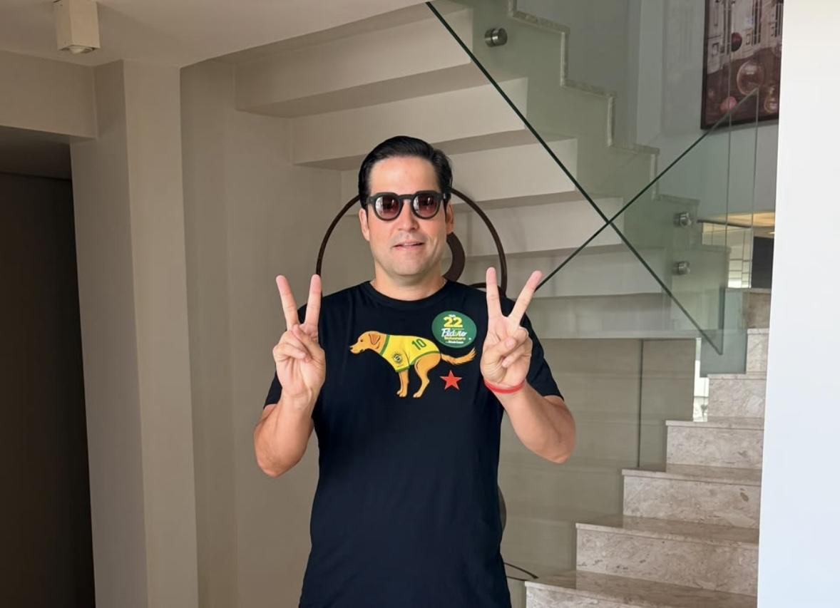 Robério Negreiros registra voto no Lago Sul e reforça apoio a Celina e Flávio Bolsonaro