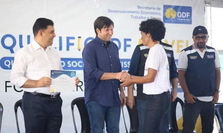 Robério Negreiros reforça qualificação profissional como porta de entrada para o mercado de trabalho no DF